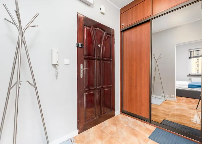 Zadumana 3/5 By Homeprime * ワルシャワ