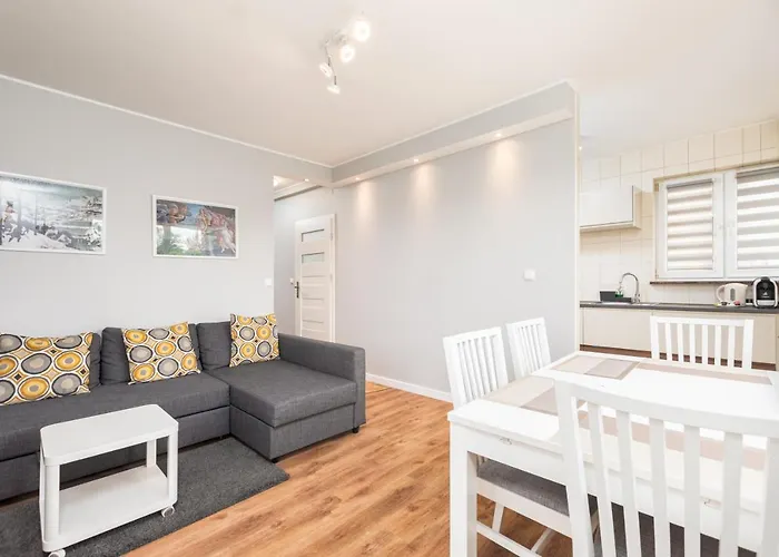 Zadumana 3/5 By Homeprime Varsó